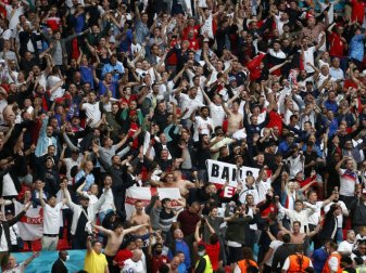 Englische Fans sollen stärker kontrolliert werden Englische Fans sollen stärker kontrolliert werden