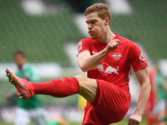 Borussia Dortmund soll Interesse an einer Verpflichtung von Leipzigs Abwehrspieler Marcel Halstenberg haben. Foto: Carmen Jaspersen/dpa Borussia Dortmund soll Interesse an einer Verpflichtung von Leipzigs Abwehrspieler Marcel Halstenberg haben. Foto: Carmen Jaspersen/dpa