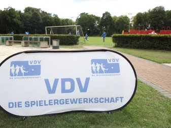 Fußball-Spielergewerkschaft VDV geht Kooperation ein Fußball-Spielergewerkschaft VDV geht Kooperation ein