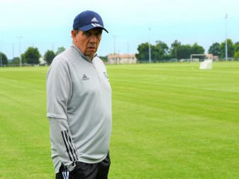 Bordeaux-Coach Jean-Louis Gasset droht der Zwangsabstieg Bordeaux-Coach Jean-Louis Gasset droht der Zwangsabstieg