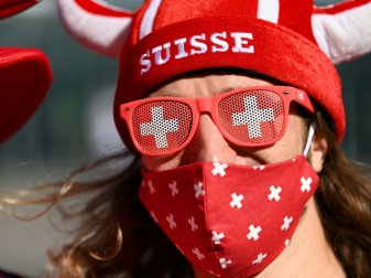 Schweizer Fans bejubeln Nationalmannschaft Schweizer Fans bejubeln Nationalmannschaft