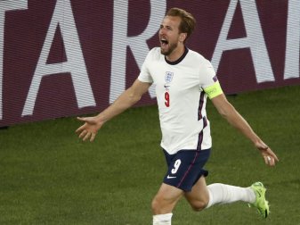 England steht erstmals seit 25 Jahren im EM-Halbfinale England steht erstmals seit 25 Jahren im EM-Halbfinale