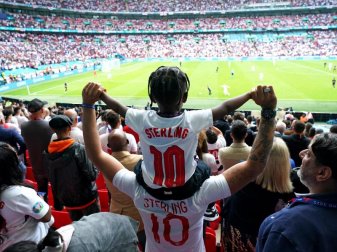Bei den drei verbliebenen EM-Spielen werden mindestens 60.000 Zuschauer im Wembley-Stadion zugelassen. Foto: Mike Egerton/PA Wire/dpa