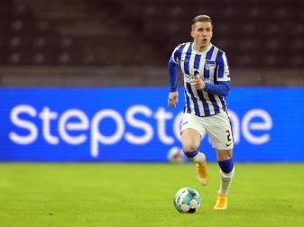 Erzielte in der vergangenen Bundelsiga-Saison drei Tore für Hertha BSC: Außenverteidiger Peter Pekarik. Foto: Soeren Stache/dpa-Zentralbild/POOL/dpa