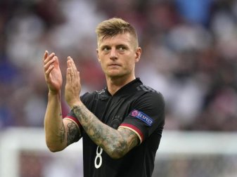Traut dem neuen Bundestrainer Hansi Flick einiges zu: Toni Kroos. Foto: Frank Augstein/Pool AP/dpa Traut dem neuen Bundestrainer Hansi Flick einiges zu: Toni Kroos. Foto: Frank Augstein/Pool AP/dpa