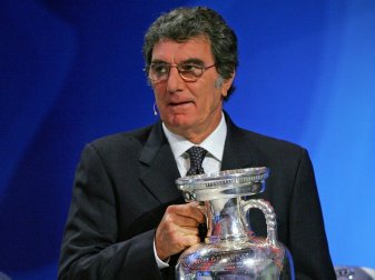 Zoff, Europameister von 1968, würdigt Roberto Mancini Zoff, Europameister von 1968, würdigt Roberto Mancini