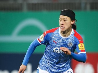 Stürmt künftig für Mainz 05: Jae-sung Lee. Foto: Christian Charisius/dpa Stürmt künftig für Mainz 05: Jae-sung Lee. Foto: Christian Charisius/dpa