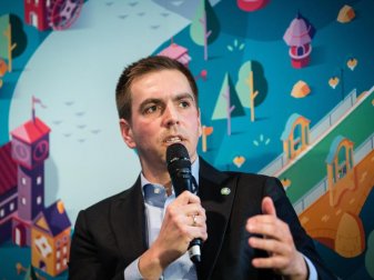 «Der letzte Biss» habe gefehlt, sagt Philipp Lahm über den EM-Auftritt der Nationalmannschaft. Foto: Matthias Balk/dpa «Der letzte Biss» habe gefehlt, sagt Philipp Lahm über den EM-Auftritt der Nationalmannschaft. Foto: Matthias Balk/dpa