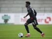 Bayern Münchens Alphonso Davies hat sich am Knöchek verletzt. Foto: Tom Weller/dpa
