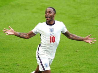 Englands Raheem Sterling ist einer der besten Spieler der EM. Foto: Mike Egerton/PA Wire/dpa Englands Raheem Sterling ist einer der besten Spieler der EM. Foto: Mike Egerton/PA Wire/dpa