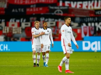 Frankfurt verliert das Testspiel gegen Wiesbaden mit 1:3 Frankfurt verliert das Testspiel gegen Wiesbaden mit 1:3