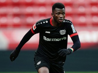 Tapsoba steht zu Saisonbeginn nicht zur Verfügung Tapsoba steht zu Saisonbeginn nicht zur Verfügung