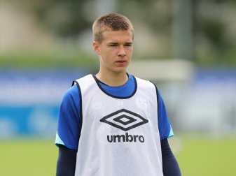 Michailow bleibt auf Leihbasis bei Schalke 04 Michailow bleibt auf Leihbasis bei Schalke 04