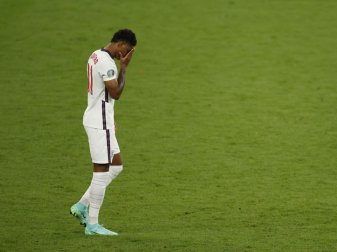Rashford könnte für drei Monate pausieren Rashford könnte für drei Monate pausieren