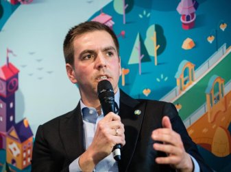 Blickt kritisch auf den DFB und die Fußball-Nationalmannschaft: Philipp Lahm. Foto: Matthias Balk/dpa Blickt kritisch auf den DFB und die Fußball-Nationalmannschaft: Philipp Lahm. Foto: Matthias Balk/dpa