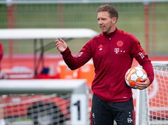 Erwartet von Niklas Süle eine Leistungssteigerung: Bayern-Coach Julian Nagelsmann. Foto: Sven Hoppe/dpa Erwartet von Niklas Süle eine Leistungssteigerung: Bayern-Coach Julian Nagelsmann. Foto: Sven Hoppe/dpa