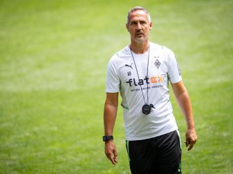 War Borussia Mönchengladbach eine Menge Geld wert: Trainer Adi Hütter. Foto: Marius Becker/dpa War Borussia Mönchengladbach eine Menge Geld wert: Trainer Adi Hütter. Foto: Marius Becker/dpa