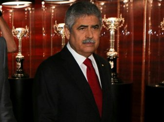 Benfica Lissabon: Präsident Vieira zurückgetreten Benfica Lissabon: Präsident Vieira zurückgetreten