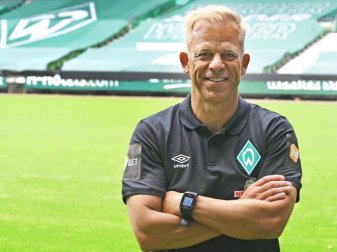 Mahnt den Wiederaufstieg nicht über den Wiederaufbau zu stellen: Werders neuer Trainer Markus Anfang. Foto: Carmen Jaspersen/dpa-Pool/dpa Mahnt den Wiederaufstieg nicht über den Wiederaufbau zu stellen: Werders neuer Trainer Markus Anfang. Foto: Carmen Jaspersen/dpa-Pool/dpa