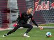 Hat nach der EM wieder das Training in Leipzig aufgenommen: Keeper Peter Gulacsi. Foto: Hendrik Schmidt/dpa-Zentralbild/dpa