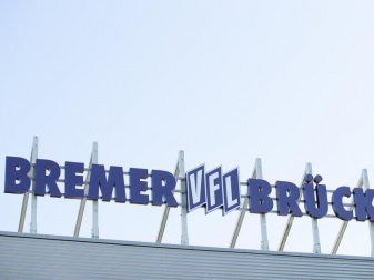 An der Bremer Brücke in Osnabrück startet die 3. Liga in die Saison. Foto: Friso Gentsch/dpa An der Bremer Brücke in Osnabrück startet die 3. Liga in die Saison. Foto: Friso Gentsch/dpa