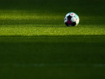 Die 2. Liga beginnt am Freitag. Foto: Julian Stratenschulte/dpa Die 2. Liga beginnt am Freitag. Foto: Julian Stratenschulte/dpa