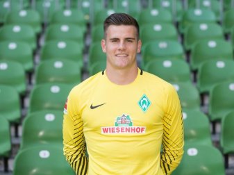 Steht gegen Hannover im Werder-Tor: Michael Zetterer. Foto: picture alliance / Jörg Sarbach/dpa Steht gegen Hannover im Werder-Tor: Michael Zetterer. Foto: picture alliance / Jörg Sarbach/dpa