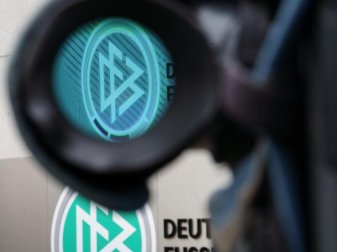 Im März 2022 soll ein neue DFB-Spitze gewählt werden. Foto: Frank Rumpenhorst/dpa