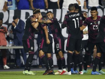 Gold Cup: Mexiko qualifiziert sich für Halbfinale Gold Cup: Mexiko qualifiziert sich für Halbfinale