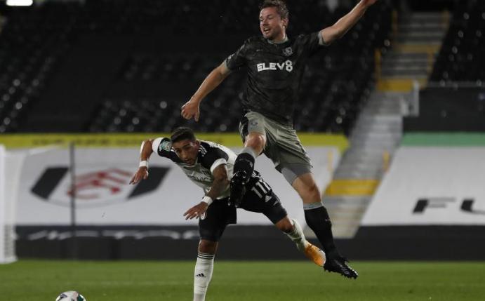 Julian Börner (r) soll von Sheffield Wednesday nach Hannover wechseln. Foto: Paul Childs/PA Wire/dpa