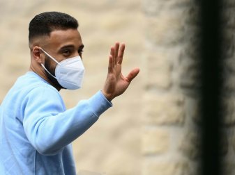 Corentin Tolisso befindet sich in Isolation Corentin Tolisso befindet sich in Isolation