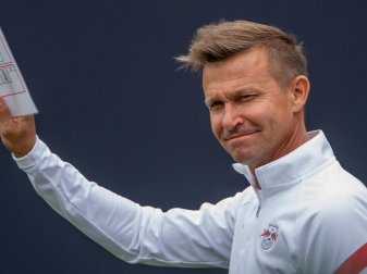 Muss im Trainingslager wegen vieler Ausfälle improvisieren: RB Leipzigs Trainer Jesse Marsch. Foto: Hendrik Schmidt/dpa-Zentralbild/dpa Muss im Trainingslager wegen vieler Ausfälle improvisieren: RB Leipzigs Trainer Jesse Marsch. Foto: Hendrik Schmidt/dpa-Zentralbild/dpa