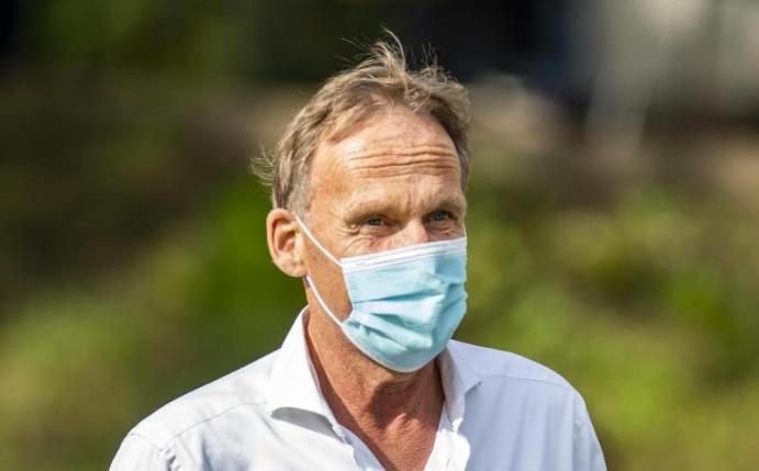 Hofft auf hohe Zuschauerzahlen: Dortmunds Geschäftsführer Hans-Joachim Watzke. Foto: David Inderlied/dpa