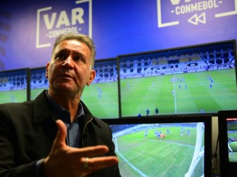 Wilson Seneme fordert Änderungen beim VAR Wilson Seneme fordert Änderungen beim VAR