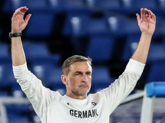 Stefan Kuntz Stefan Kuntz