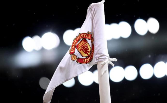 Wegen einer «kleinen Anzahl positiver Corona-Verdachtsfälle» hat Manchester United ein Testspiel abgesagt. Foto: Alex Pantling/PA Wire/dpa