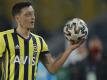 Mesut Özil will der Region Antalya helfen