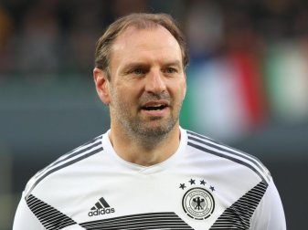 Jens Nowotny wird Co-Trainer der deutschen U18-Nationalmannschaft. Foto: Daniel Karmann/dpa Jens Nowotny wird Co-Trainer der deutschen U18-Nationalmannschaft. Foto: Daniel Karmann/dpa