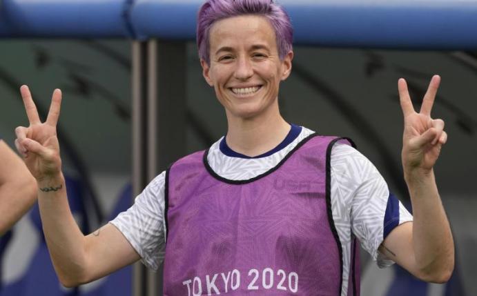 Verwandelte für das Team der US-Frauen gegen die Niederlande den entscheidenden Ball beim Elfmeterschießen: Megan Rapinoe. Foto: Ricardo Mazalan/AP/dpa