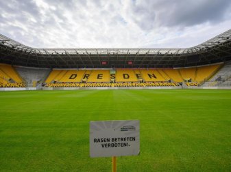 Dynamo Dresden plant in der ersten Runde des DFB-Pokals mit einer Stadionauslastung von rund 50 Prozent. Foto: Robert Michael/dpa-Zentralbild/dpa Dynamo Dresden plant in der ersten Runde des DFB-Pokals mit einer Stadionauslastung von rund 50 Prozent. Foto: Robert Michael/dpa-Zentralbild/dpa
