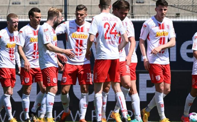 2. Bundesliga: Jahn Regensburg legt einen Traumstart hin
