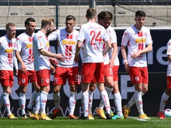 2. Bundesliga: Jahn Regensburg legt einen Traumstart hin 2. Bundesliga: Jahn Regensburg legt einen Traumstart hin