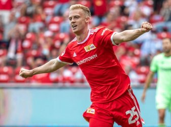 Unions Timo Baumgartl jubelt nach seinem Treffer zum 2:1. Foto: Andreas Gora/dpa Unions Timo Baumgartl jubelt nach seinem Treffer zum 2:1. Foto: Andreas Gora/dpa