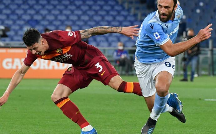 Muriqi bei Gladbach und Frankfurt im Gespräch