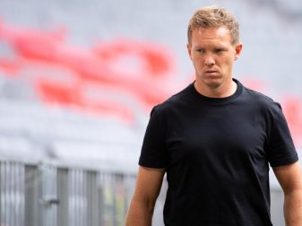 Muss weiter auf sein Pflichtspiel-Debüt mit dem FC Bayern warten: Trainer Julian Nagelsmann. Foto: Sven Hoppe/dpa Muss weiter auf sein Pflichtspiel-Debüt mit dem FC Bayern warten: Trainer Julian Nagelsmann. Foto: Sven Hoppe/dpa