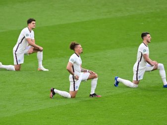 Wie die Three Lions: Englische Klubs gehen in die Knie Wie die Three Lions: Englische Klubs gehen in die Knie
