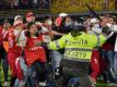 Ultras von Santa Fe stoßen mit der Polizei zusammen. Foto: Cristian Bayona/LongVisual via ZUMA Press Wire/dpa