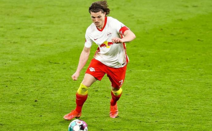 Bleibt trotz der Gerüchte um einen Wechsel Kapitän bei RB Leipzig: Marcel Sabitzer. Foto: Jan Woitas/dpa-Zentralbild/dpa