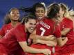 Die Frauenfußball-Nationalmannschaft aus Kanada gewann erstmals die Goldmedaille. Foto: Fernando Vergara/AP/dpa