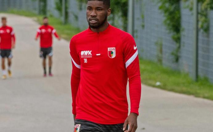 1. Bundesliga: Danso wirft FC Augsburg «Vertrauensbruch ...